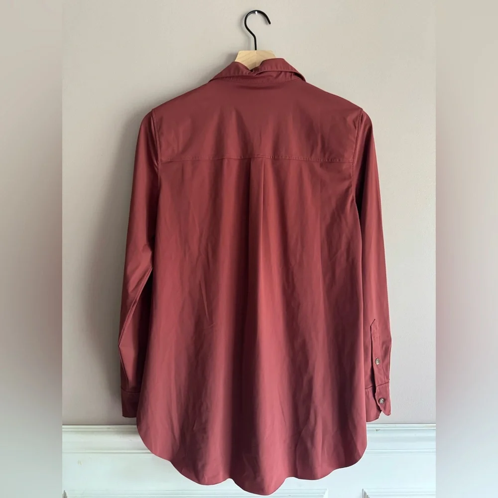 Maroon Button Down Long Length Sleeve Shirt Raw Cut Hem Womens Size Medium Red - Picture 2 of 6